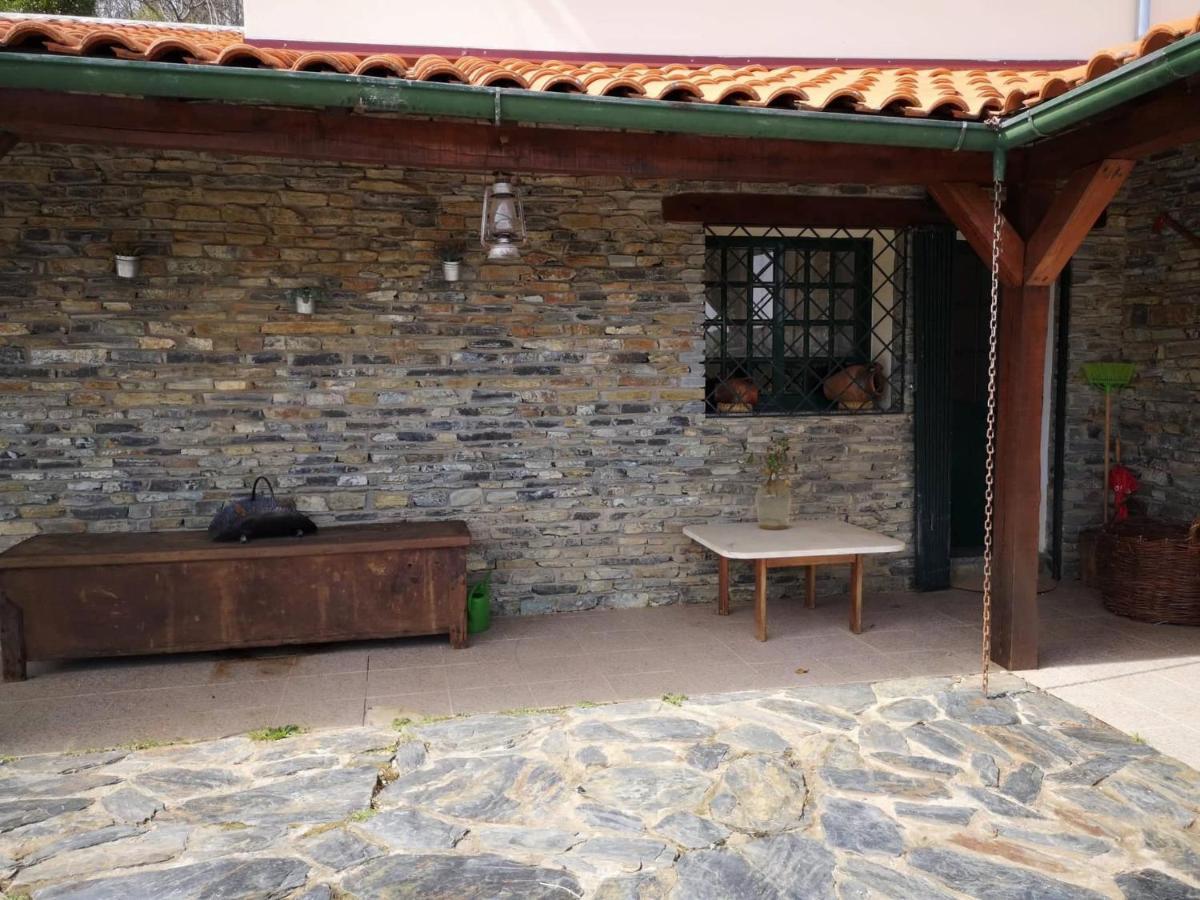 Alojamento Local Madre De Cima Vinhais Exterior photo