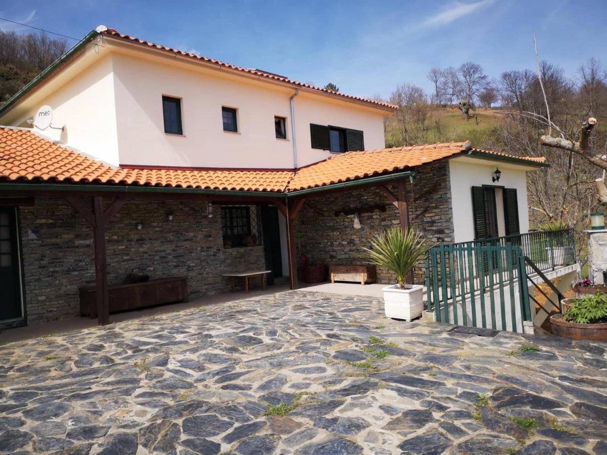 Alojamento Local Madre De Cima Vinhais Exterior photo